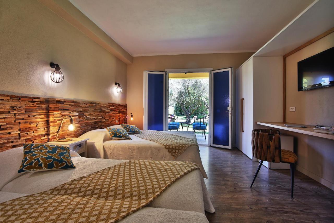 Hotel Du Pont De L'Oso Hotel 3*